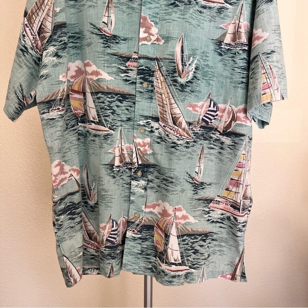 Reyn Spooner Reverse Print Sailboats Classic Fit Hawaiian Shirt Size XL - Picture 3 of 10